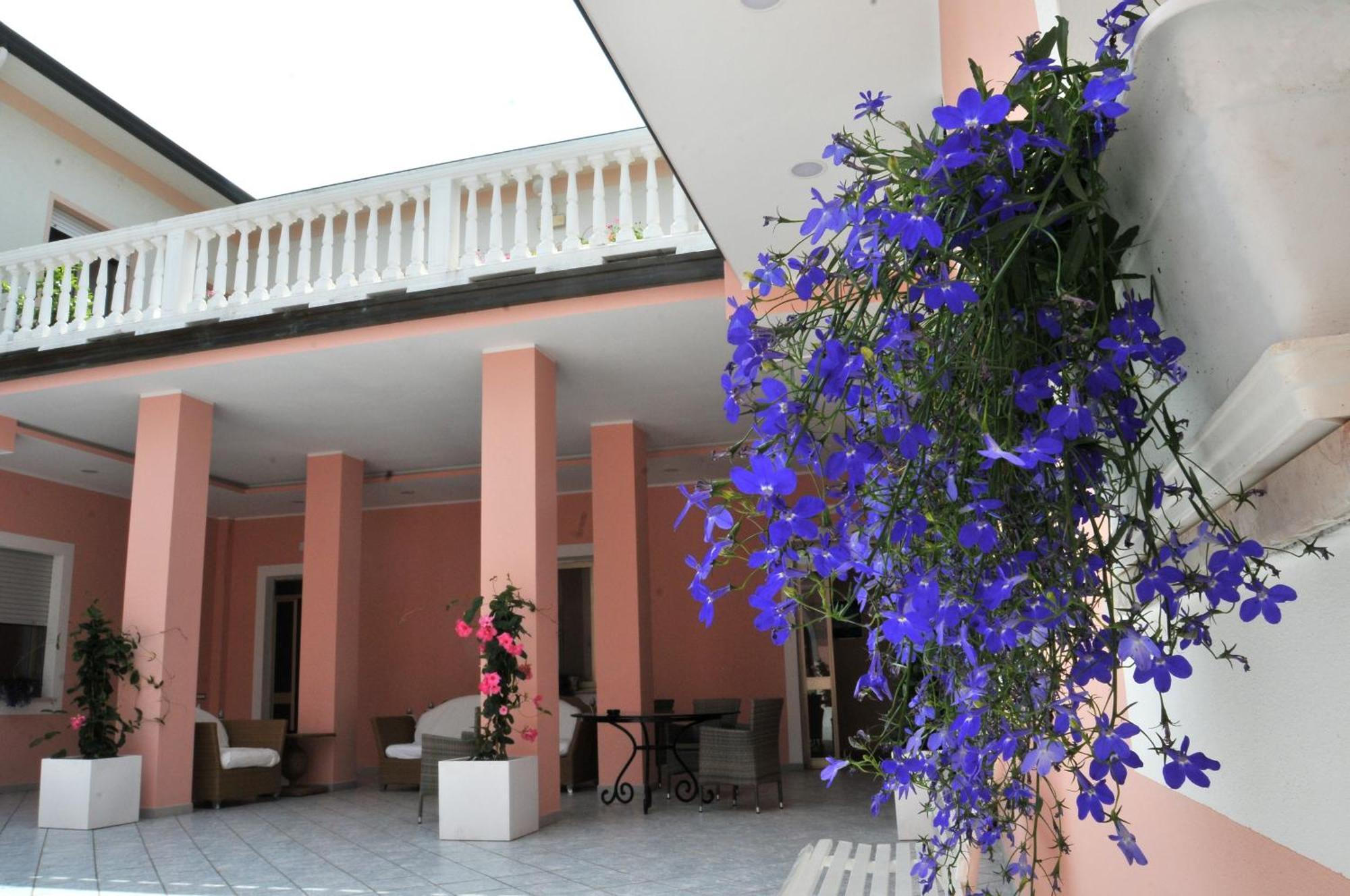 Готель Stella - Casa Per Ferie Белларія-Іджеа-Марина Екстер'єр фото